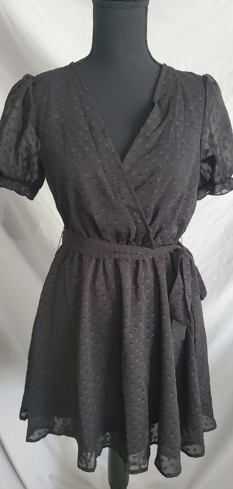 Black causal/elegant dress